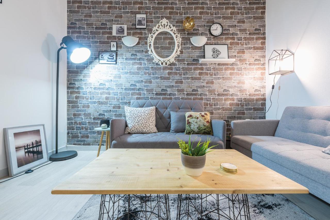 Lovely 1 Bedroom Apartment In אתונה מראה חיצוני תמונה