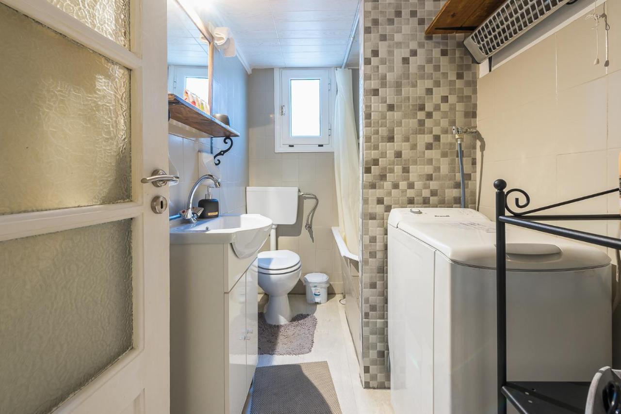 Lovely 1 Bedroom Apartment In אתונה מראה חיצוני תמונה